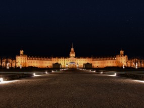 Karlsruhe Schloss bei Nacht